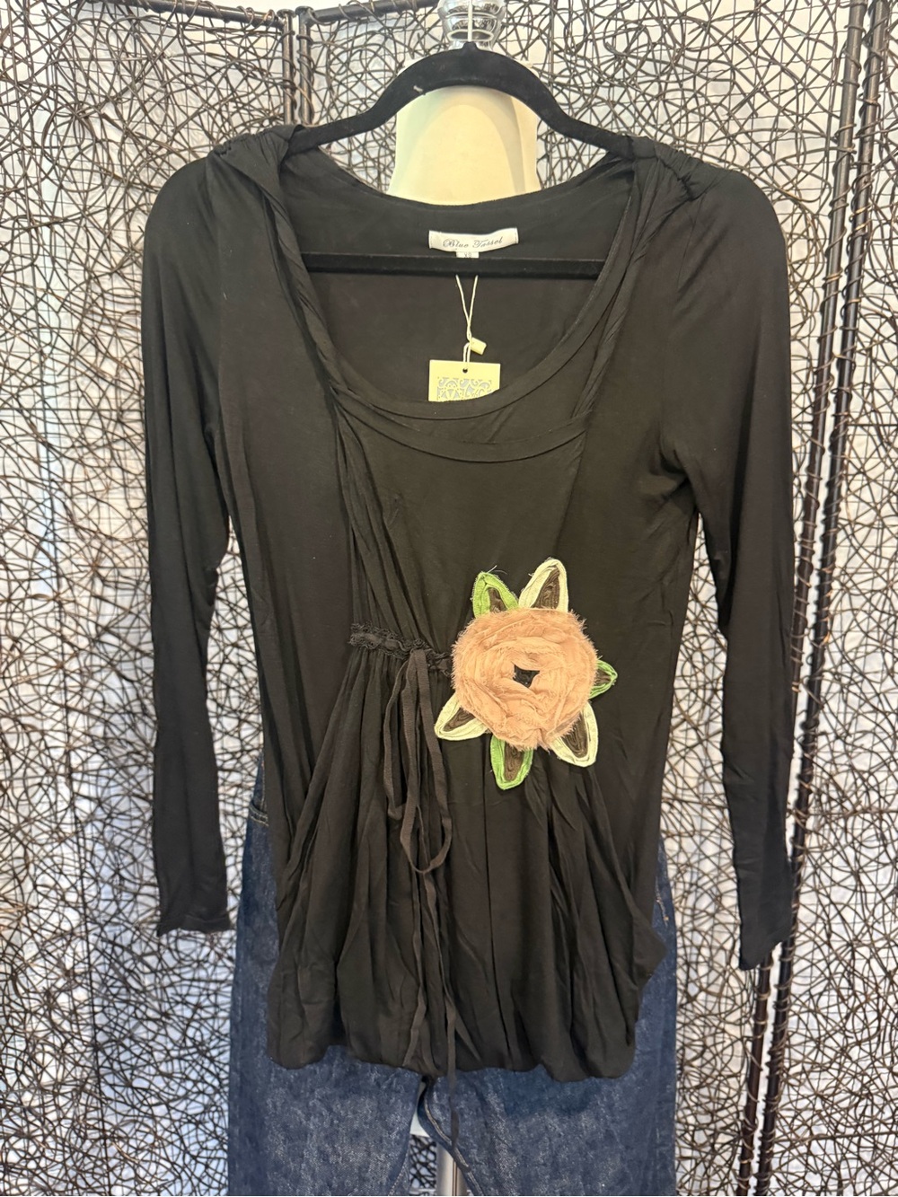 Black Long-Sleeve Floral Accent Top (1159) - Picture 2 of 6